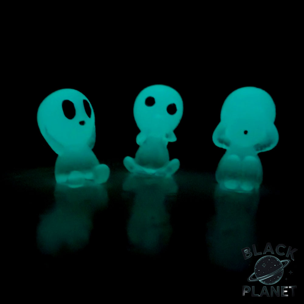 مجسمه های شب تاب