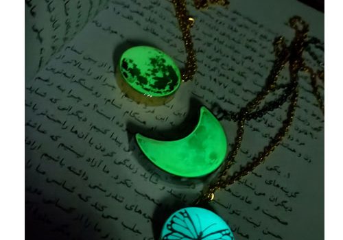 خرید عمده گردنبند ماه شب تاب